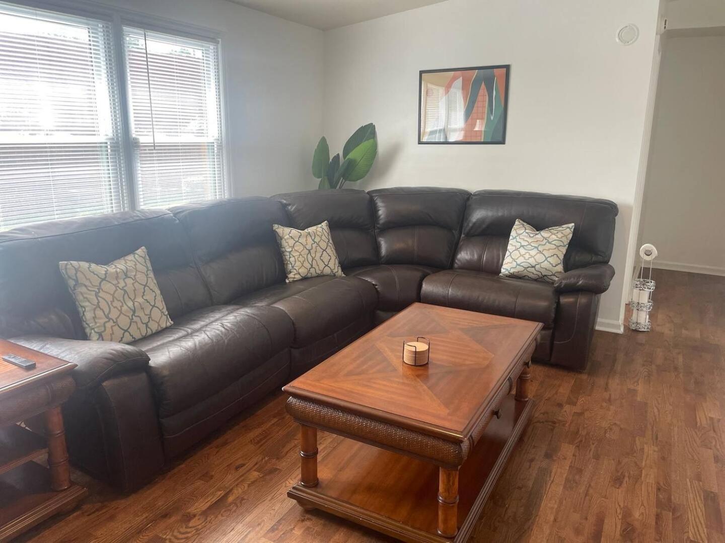 West-End Downtown Charlotte - Easy Access To Airport & Jcsu Villa Eksteriør bilde